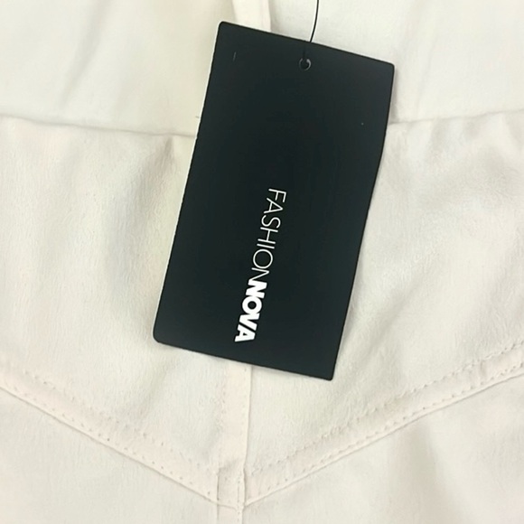 NWT,Fashion Nova,Sasha Wide Leg Pants - Cream Elegant Cream Women's Pants,Size M - Picture 8 of 12